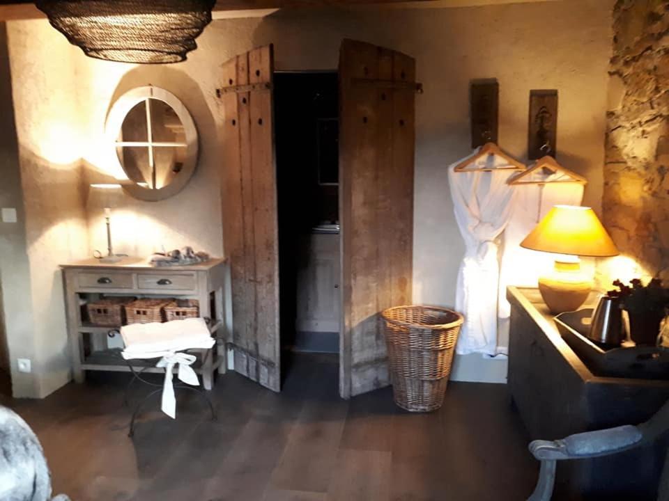 Le Hangar Des Voyageurs Petit-Halleux Ngoại thất bức ảnh